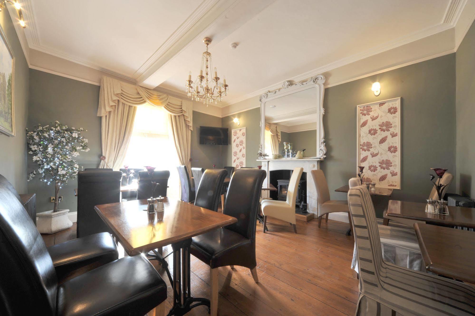 Priory Hotel Картмел Екстер'єр фото